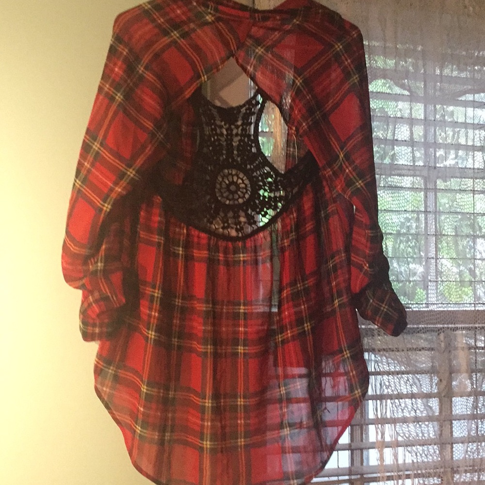 PLAID SHEER FLANNEL WITH CUT OUT BACK